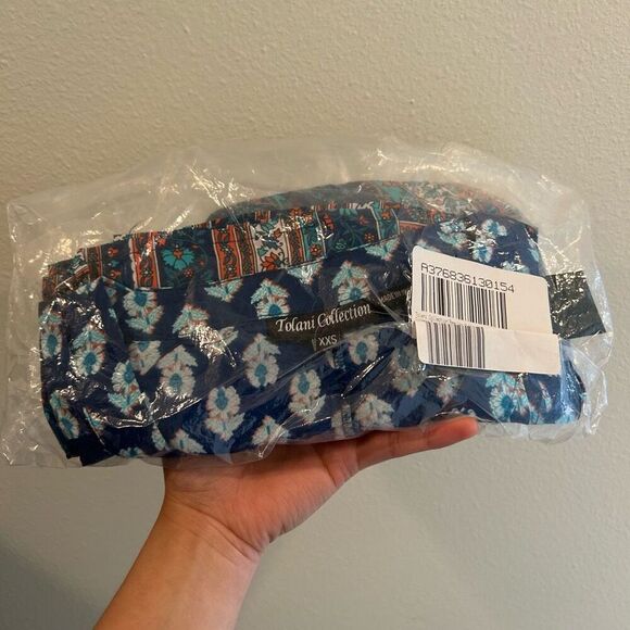 NWT XXS Women’s Printed Tolani Summer Blouse - Picture 3 of 9